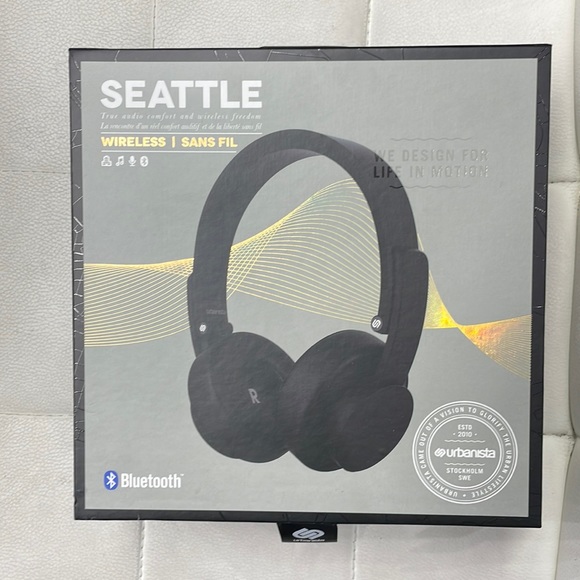 Wireless headphones superb sound for a life in motion